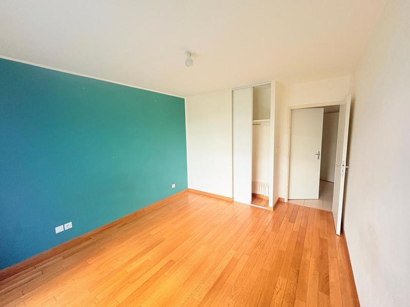 Studio - 60 m² - 3 pièces