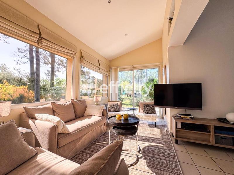 Villa - 160 m² - 5 pièces