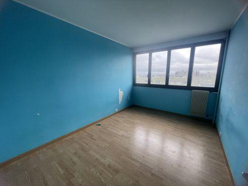 Appartement - 100 m² - 5 pièces