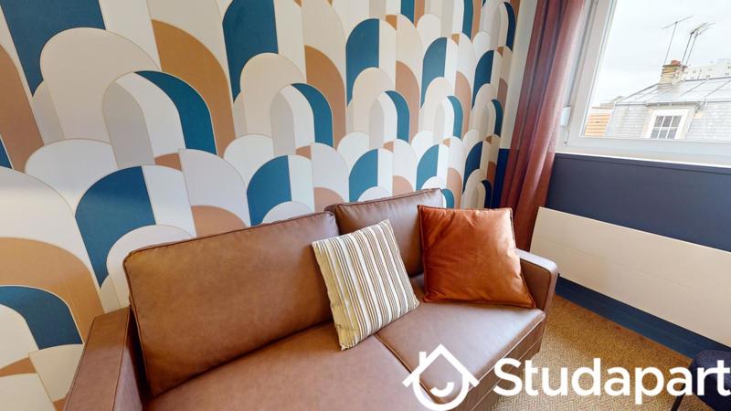 Chambre - 11 m² - 1 pièce