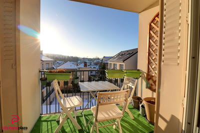 Appartement - 80 m² - 4 pièces