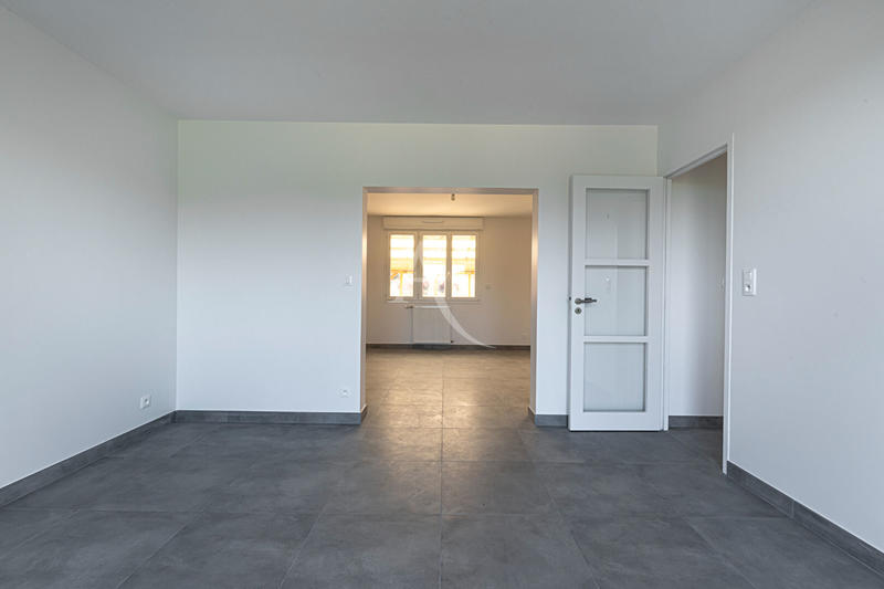 Maison - 122 m² - 6 pièces