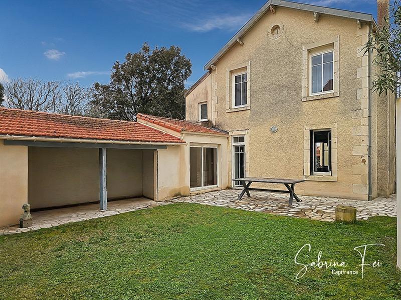 Maison - 86 m² - 4 pièces
