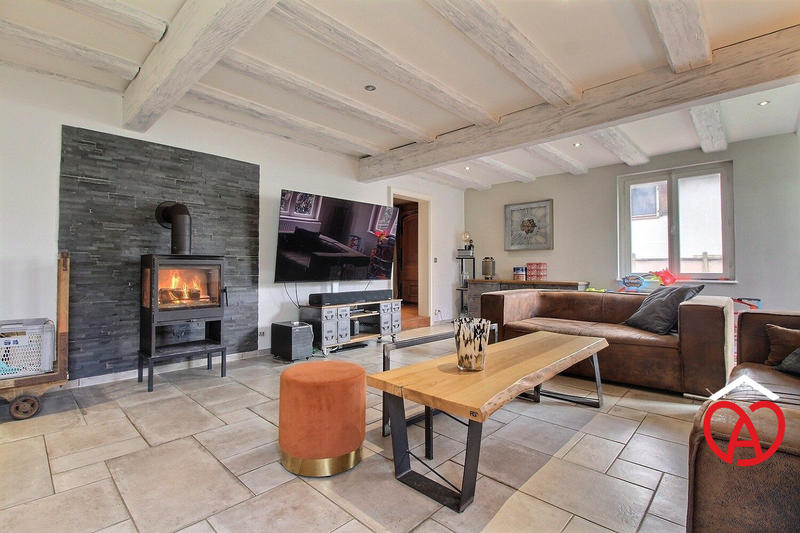 Maison - 192 m² - 7 pièces