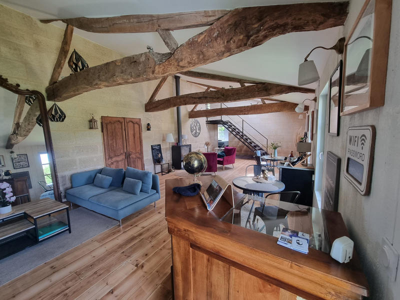 Maison - 268 m² - 8 pièces