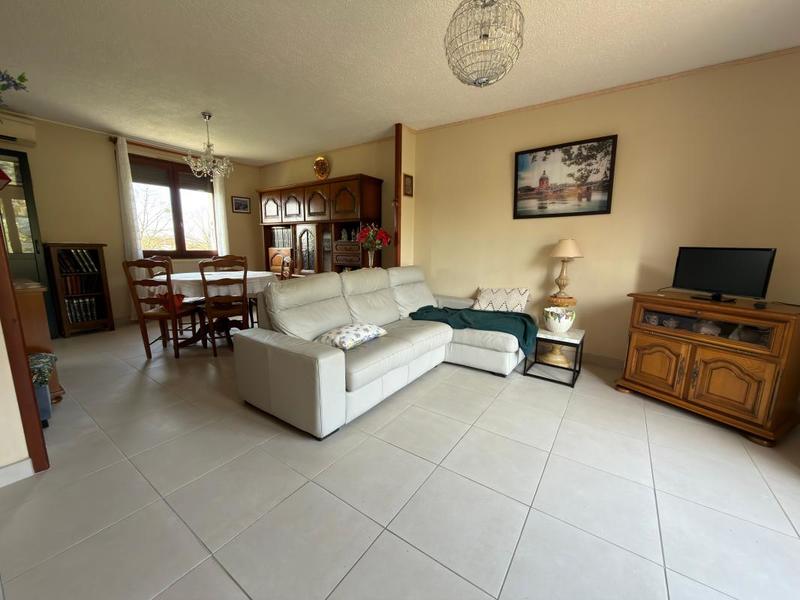 Maison - 104 m² - 5 pièces