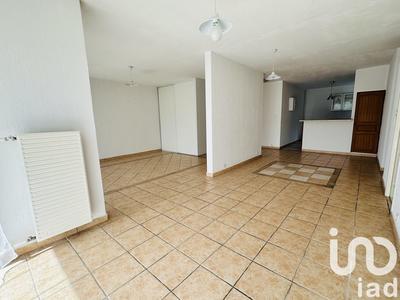 Appartement - 81 m² - 3 pièces