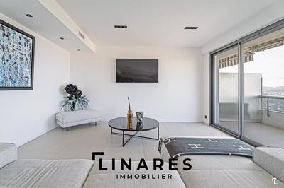 Appartement - 90 m² - 3 pièces