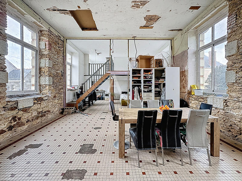 Maison - 92 m² - 2 pièces