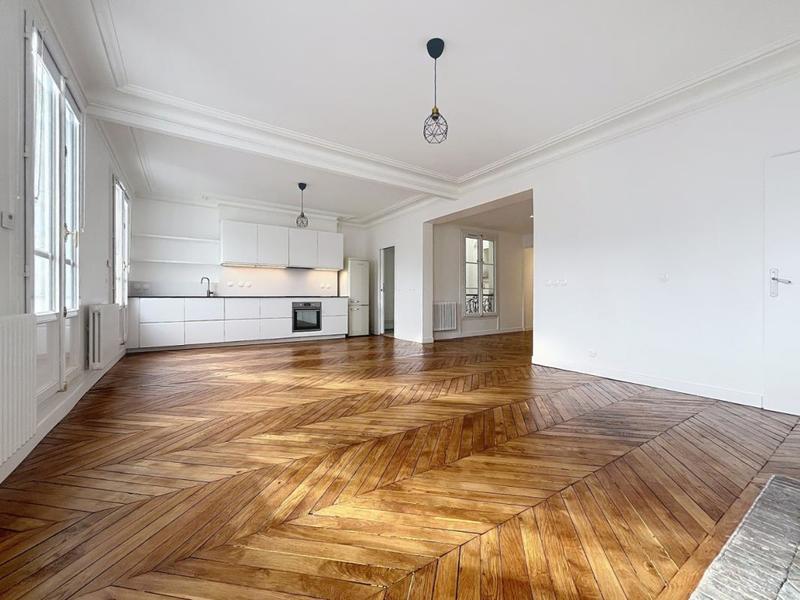 Appartement - 128 m² - 5 pièces