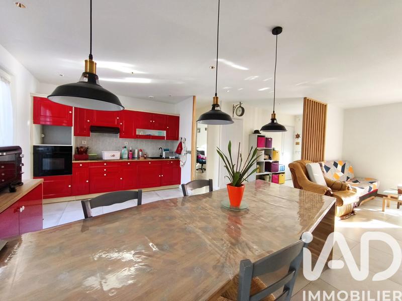 Maison - 111 m² - 5 pièces