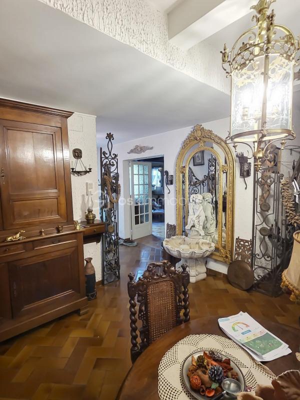 Maison de ville - 328 m² - 8 pièces