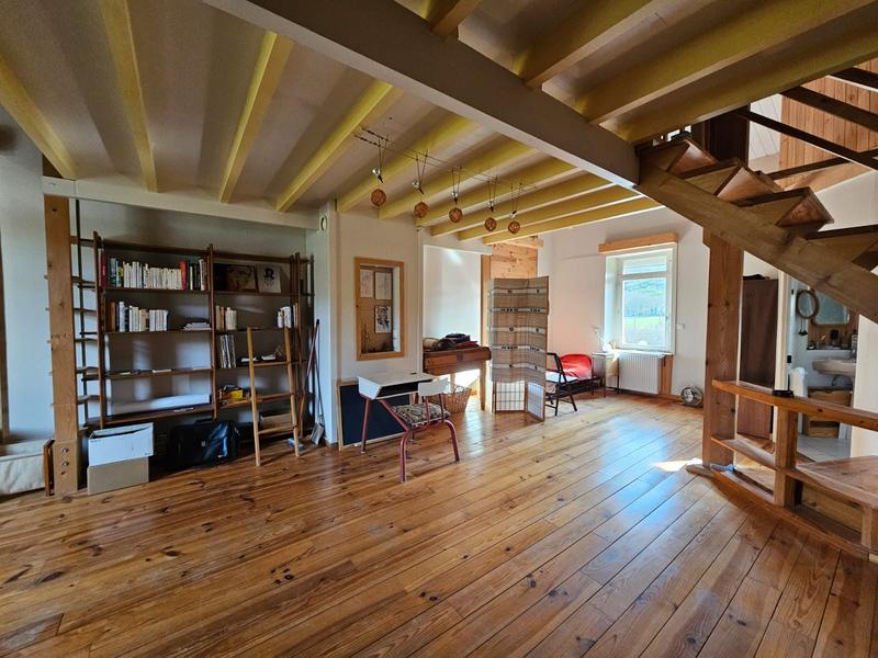 Maison ancienne - 376 m² - 8 pièces