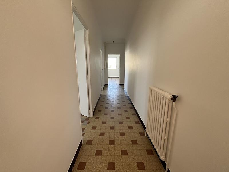 Local commercial - 114 m²