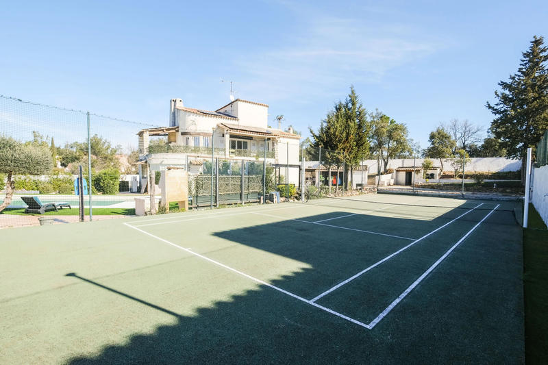 Villa - 278 m² - 7 pièces