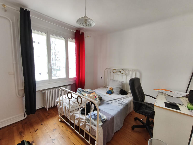 Appartement - 65 m² - 4 pièces