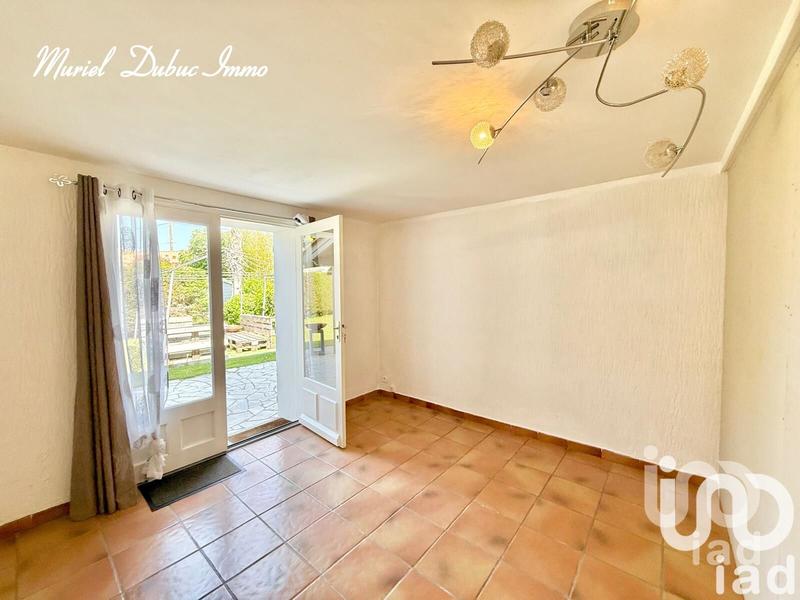 Maison - 200 m² - 7 pièces