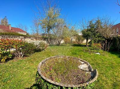 Maison - 147 m² - 6 pièces