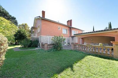 Maison - 121 m² - 4 pièces