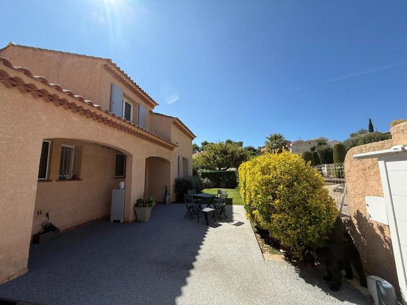 Villa - 112 m² - 5 pièces