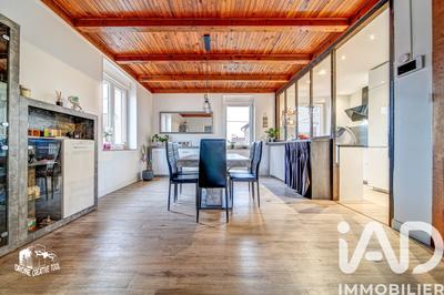 Appartement - 104 m² - 4 pièces