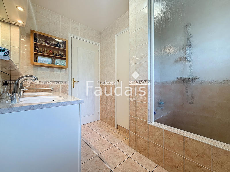 Maison - 165 m² - 7 pièces