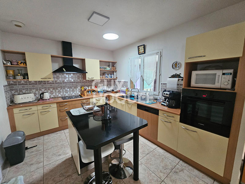 Maison - 110 m² - 4 pièces