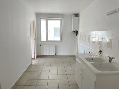 Appartement - 75 m² - 3 pièces