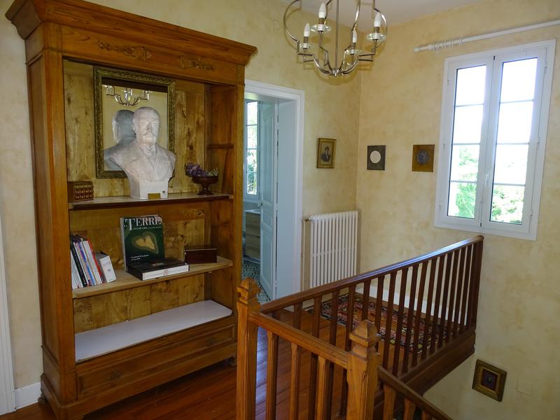 Maison de maîtres - 225 m² - 7 pièces