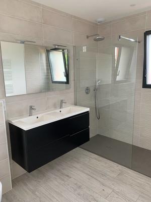 Maison - 93 m² - 4 pièces