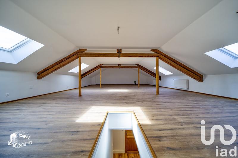 Maison - 306 m² - 13 pièces