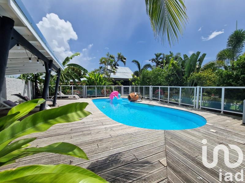 Maison - 135 m² - 6 pièces