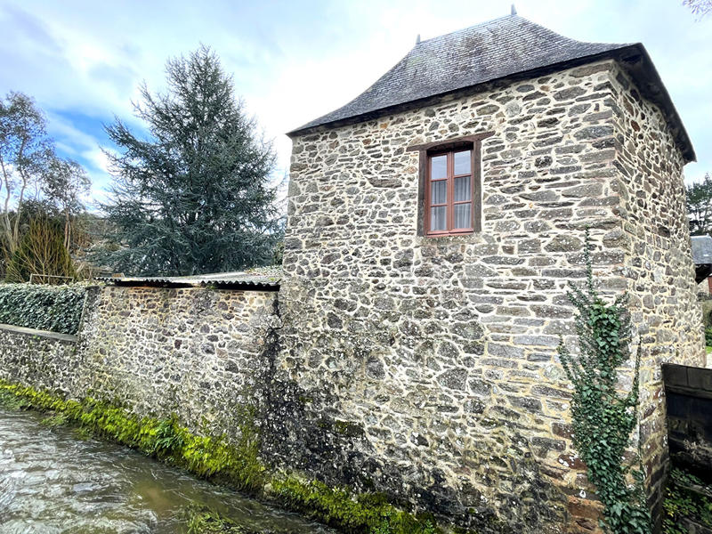 Maison - 160 m² - 7 pièces