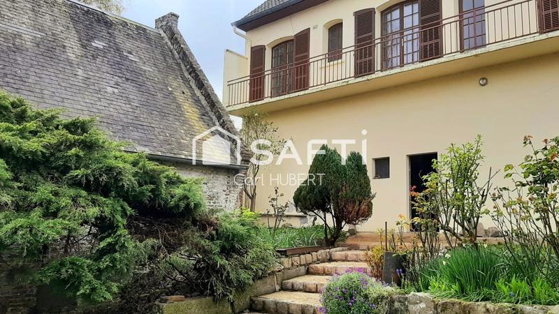 Maison - 150 m² - 8 pièces