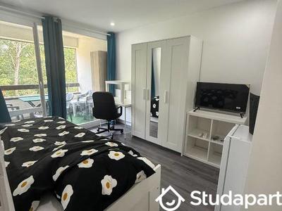 Chambre - 9 m² - 1 pièce