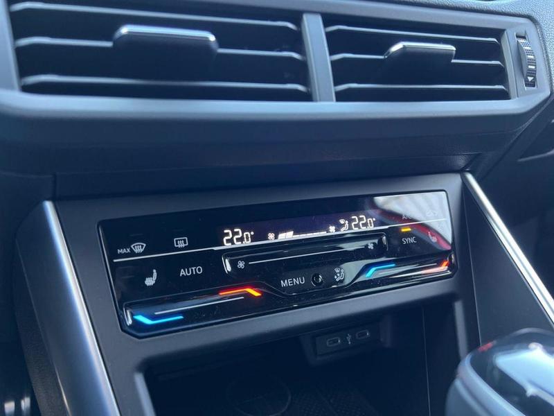 Volkswagen Polo Fl 1.0 Tsi 95 Ch Dsg7 Style