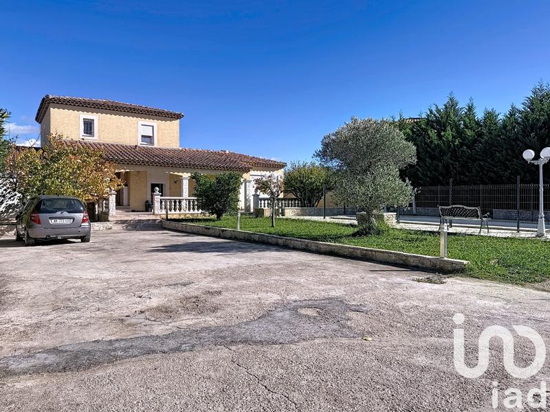 Maison - 197 m² - 5 pièces