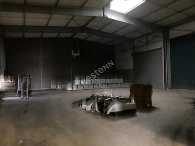 Local d'activité / Entrepôt - 3 200 m²