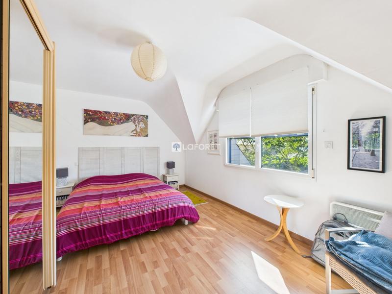 Maison contemporaine - 163 m² - 7 pièces