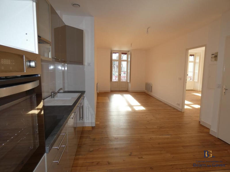 Appartement - 55 m² - 2 pièces