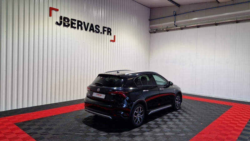 Fiat Tipo Cross 1.6 Multijet 130 Plus