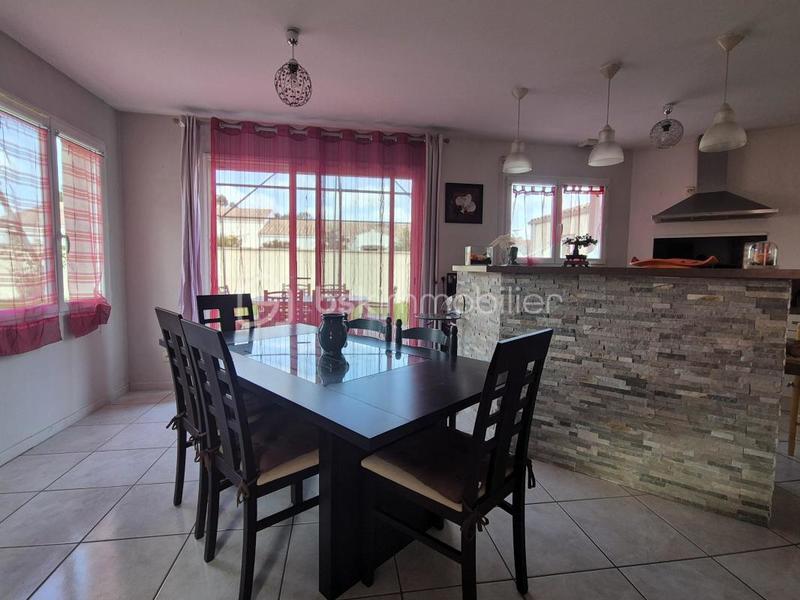 Maison - 157 m² - 8 pièces