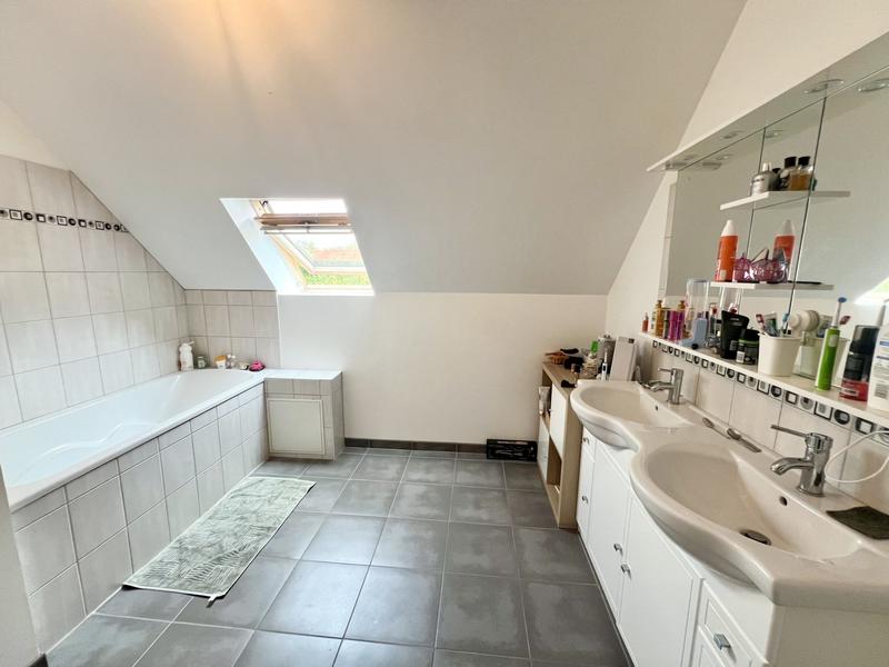 Maison contemporaine - 180 m² - 7 pièces