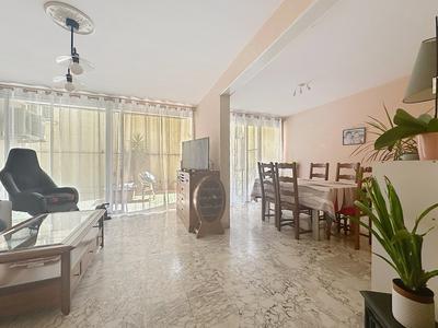 Appartement - 76 m² - 4 pièces