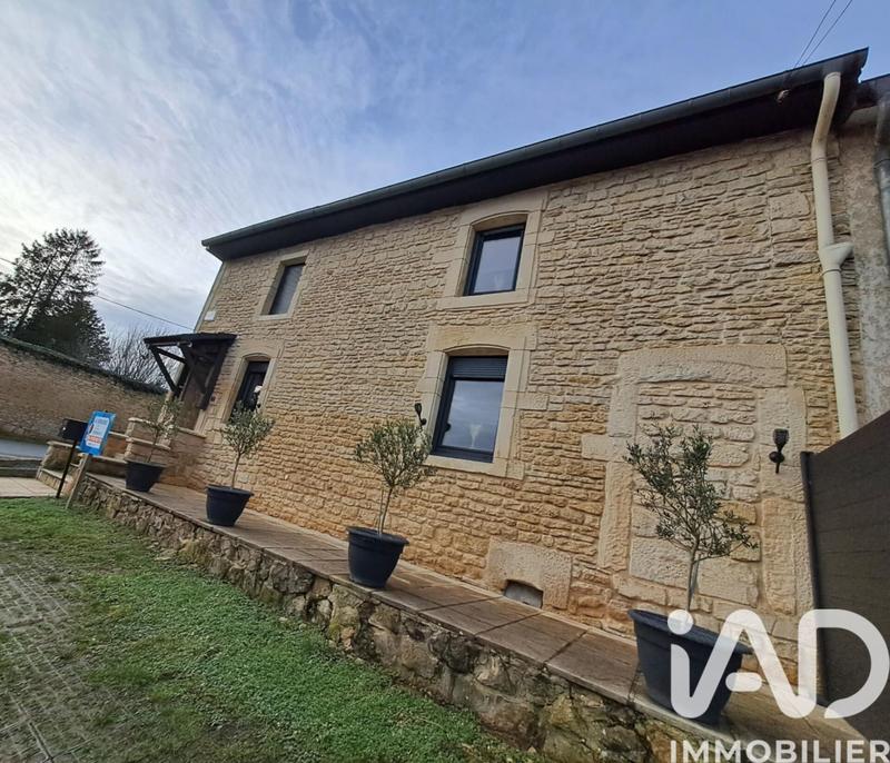 Maison - 139 m² - 7 pièces