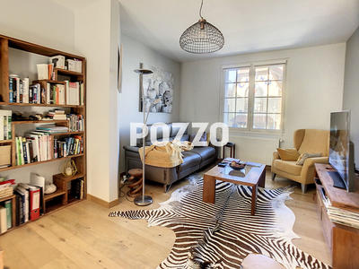 Appartement - 141 m² - 6 pièces