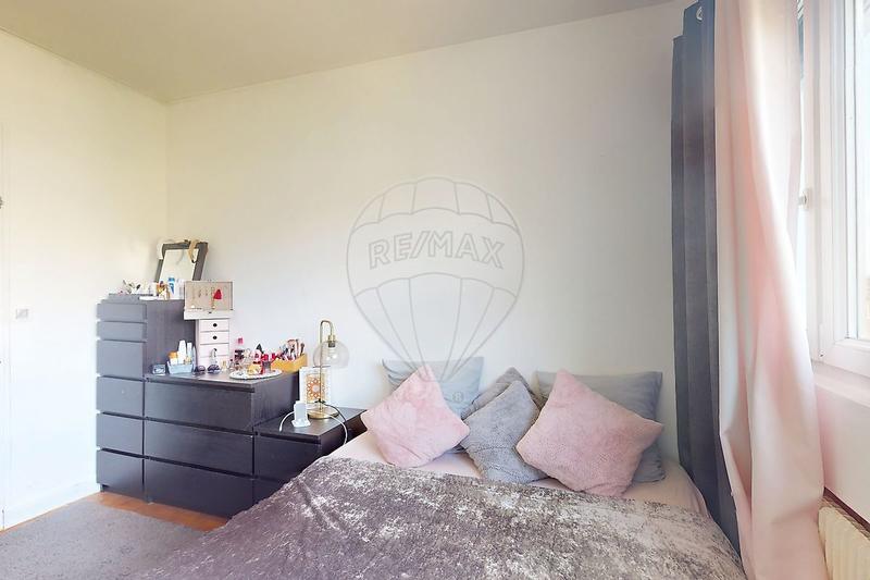 Appartement - 79 m² - 4 pièces