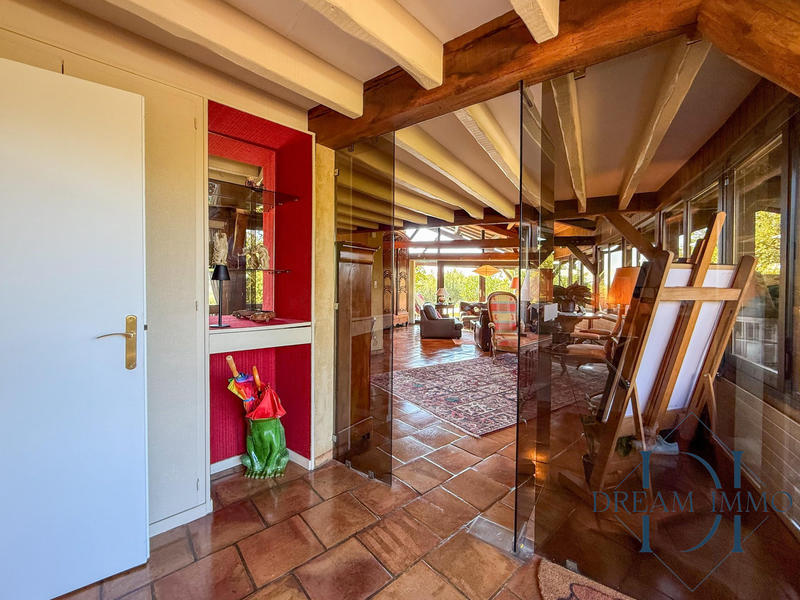 Maison - 210 m² - 8 pièces