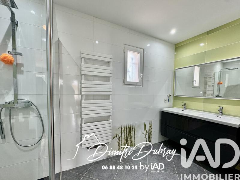 Maison - 182 m² - 6 pièces