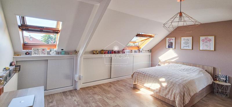 Maison - 170 m² - 7 pièces